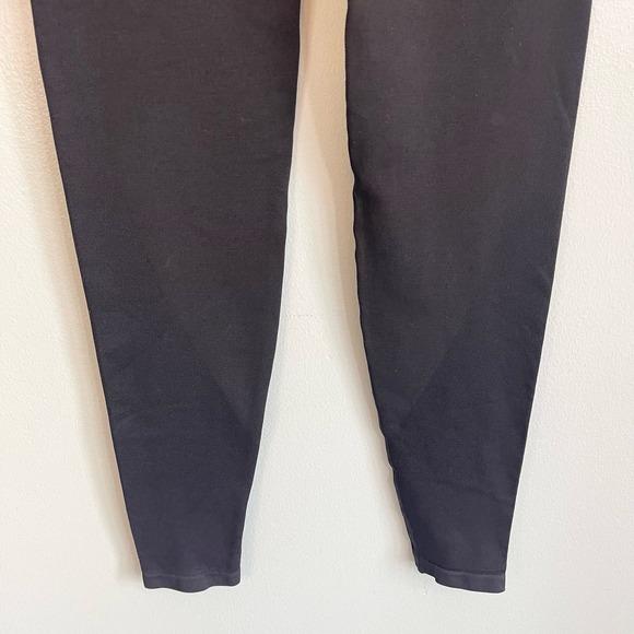 PINK Victoria Secret Women Black Seamless Ribbed Pull-On Stretchy Leggings Small - Picture 8 of 9